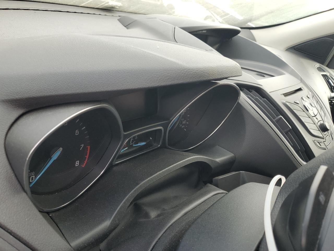 2014 Ford Escape S VIN: 1FMCU0F74EUB30915 Lot: 81872865