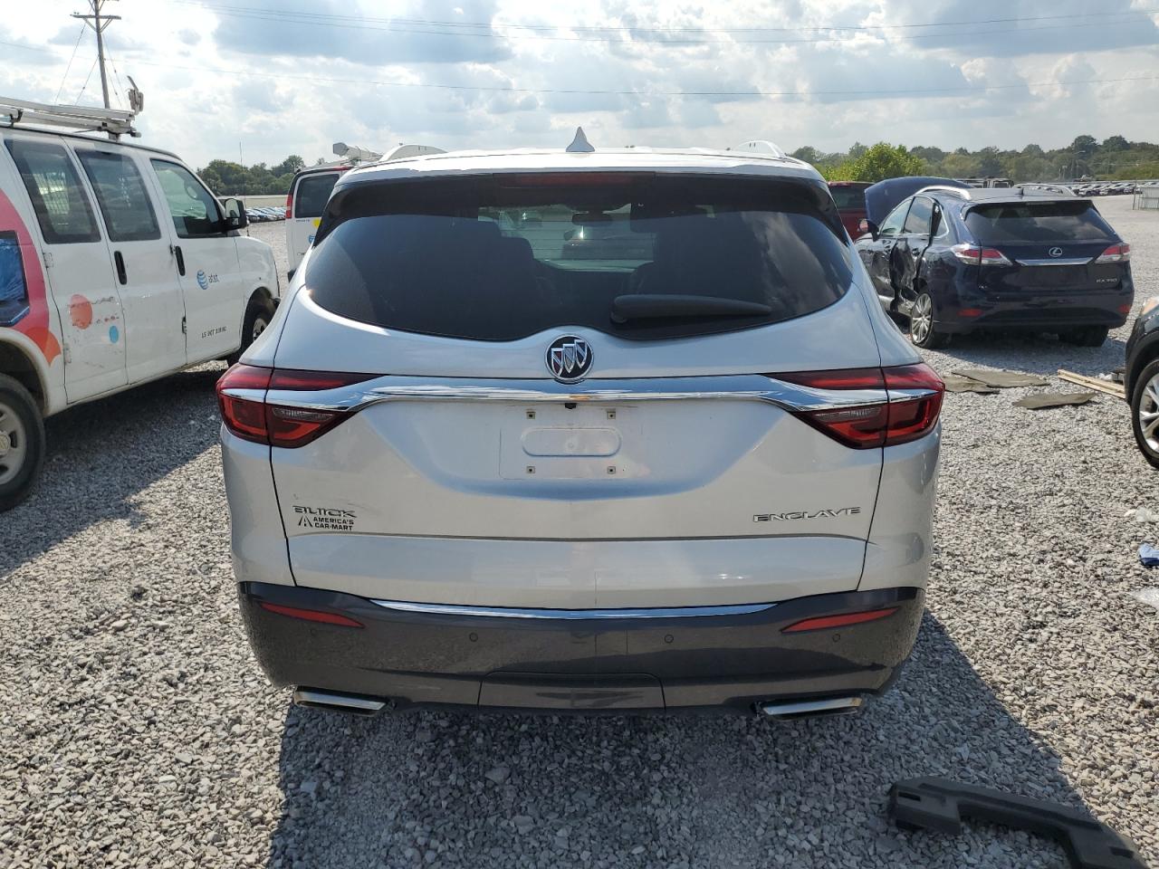 2018 Buick Enclave Essence VIN: 5GAERBKW7JJ127091 Lot: 71056665