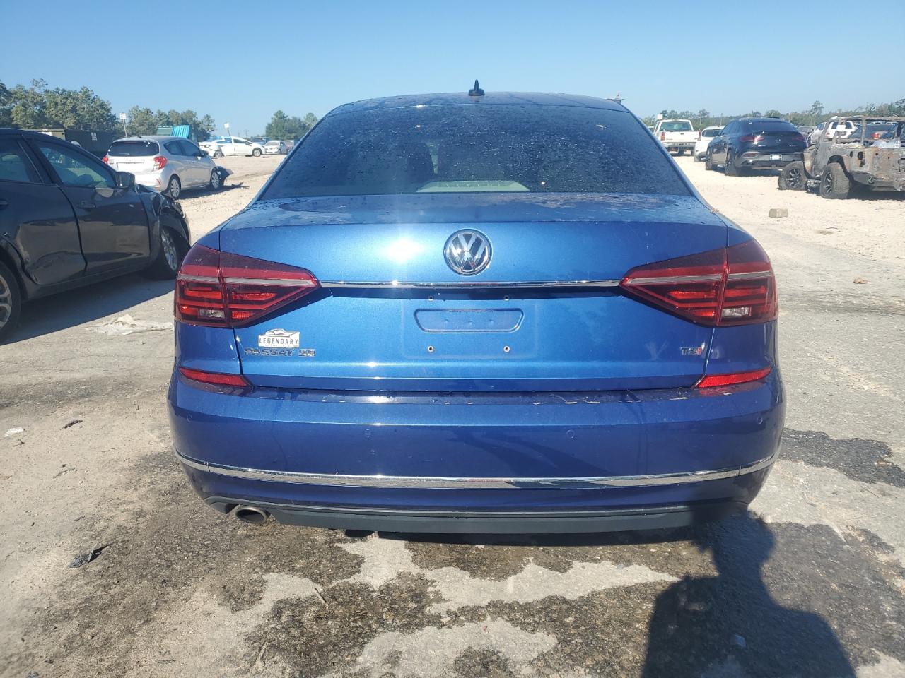 2017 Volkswagen Passat Se VIN: 1VWGT7A33HC009127 Lot: 71670595