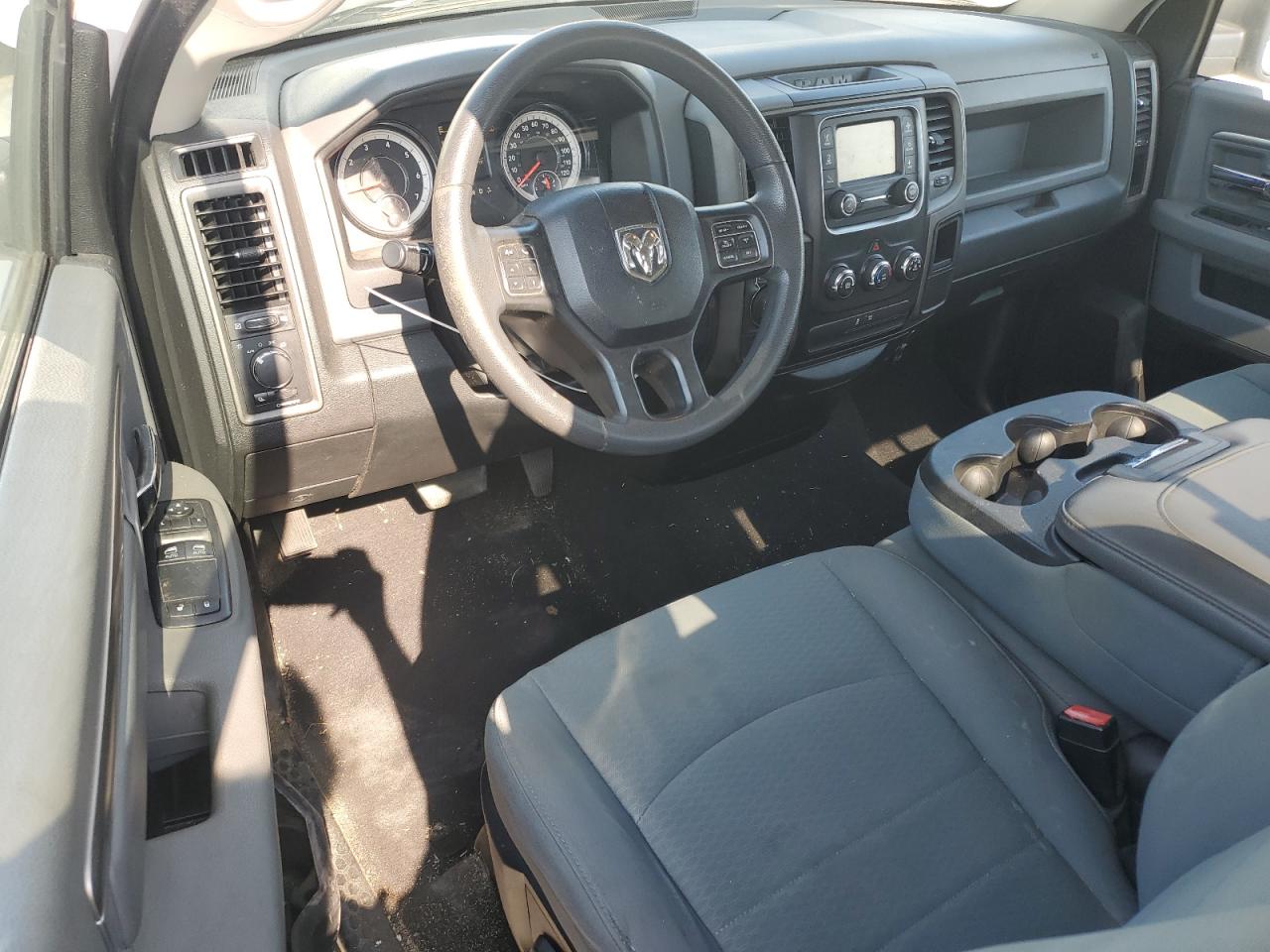 2018 Ram 1500 St VIN: 3C6JR6DT9JG129537 Lot: 81621365