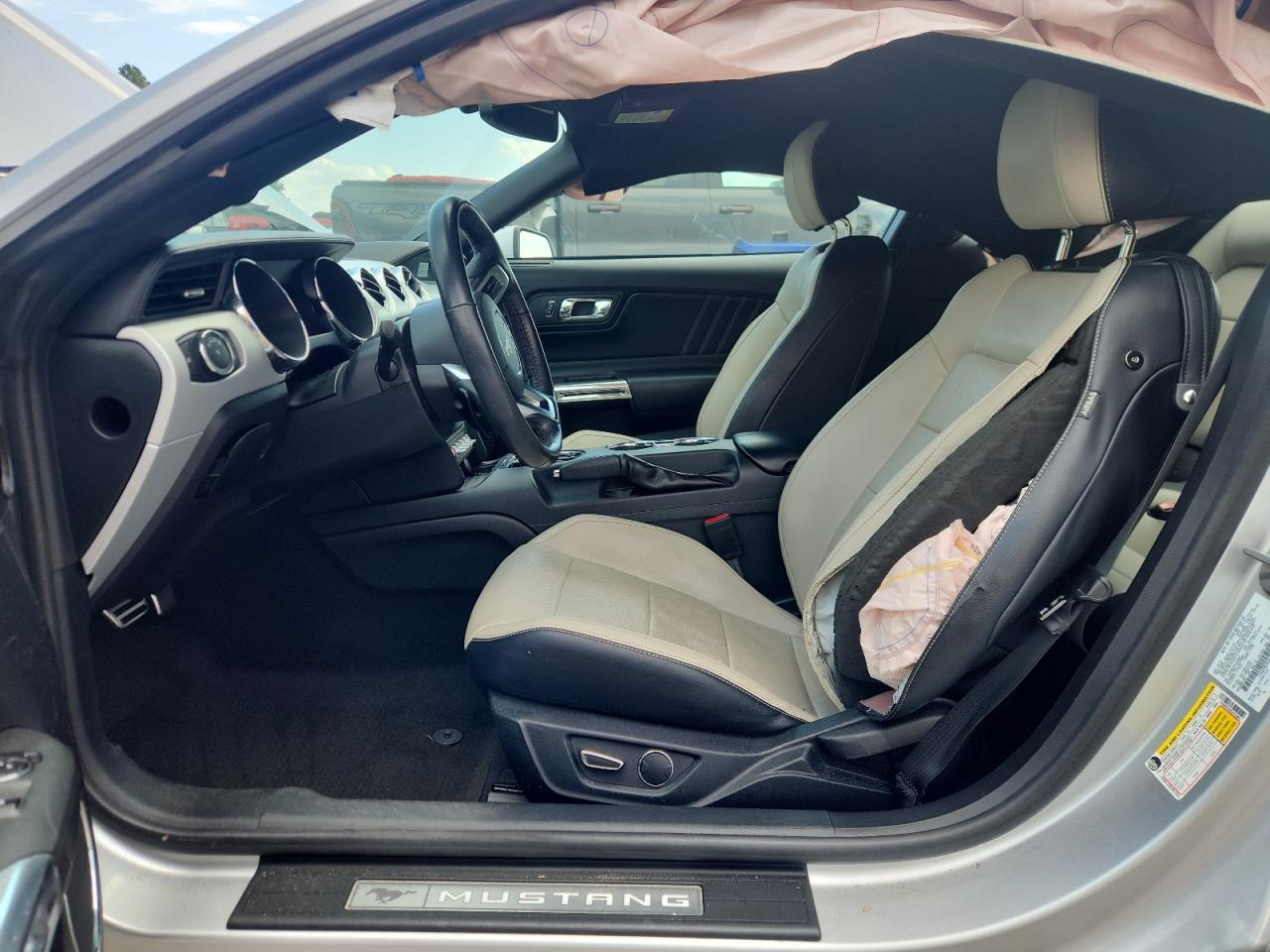 2016 Ford Mustang VIN: 1FA6P8TH2G5223861 Lot: 84037045