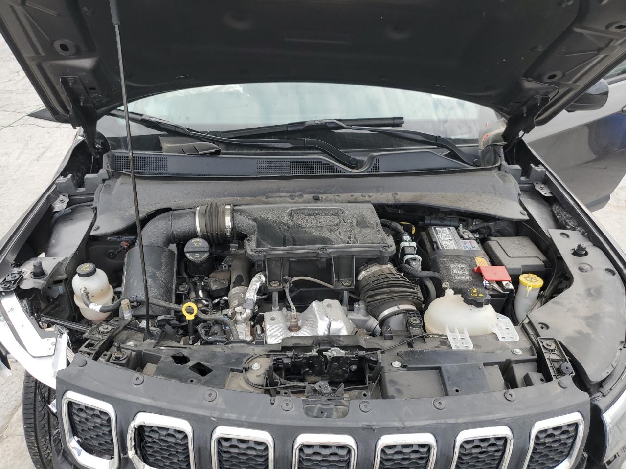 2023 Jeep Compass Latitude Lux VIN: 3C4NJDFN4PT569590 Lot: 84454335