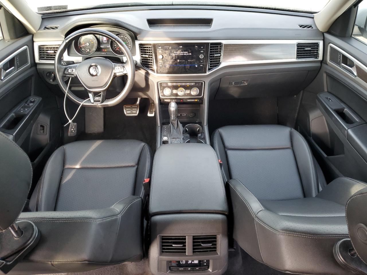 2018 Volkswagen Atlas Sel VIN: 1V2RR2CAXJC579879 Lot: 71399905