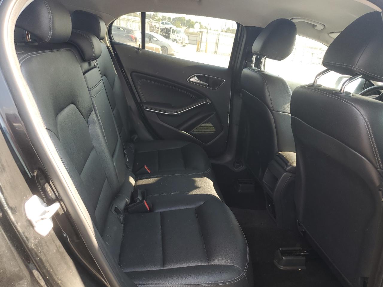 2015 Mercedes-Benz Gla 250 VIN: WDCTG4EB5FJ184214 Lot: 81575455