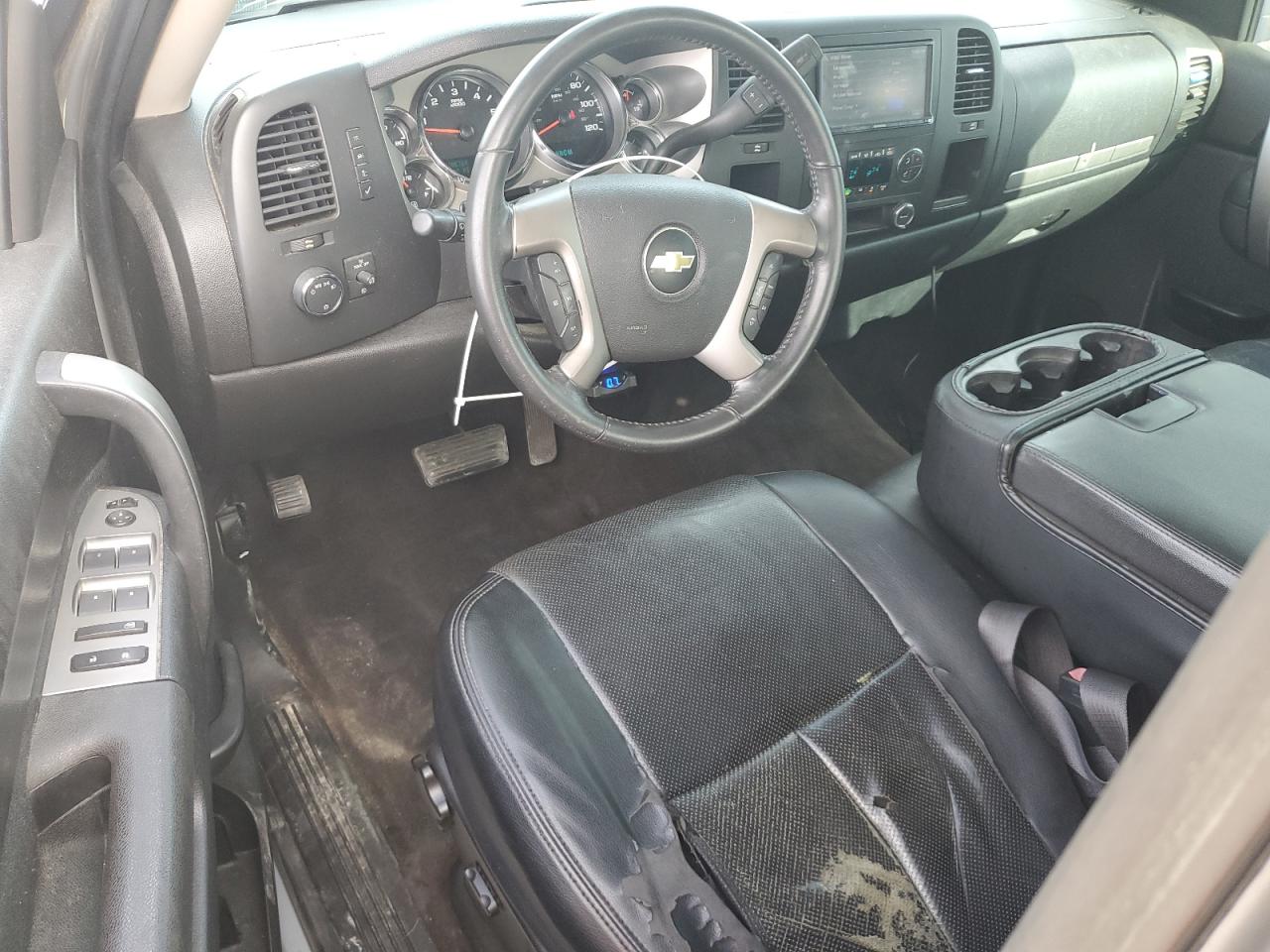 2011 Chevrolet Silverado C1500 Lt VIN: 1GCRCSE0XBZ422746 Lot: 81724995