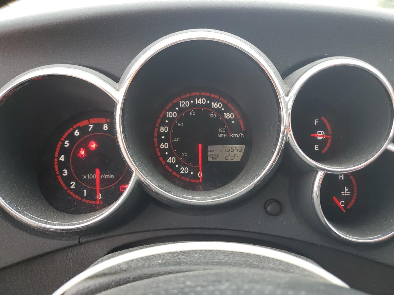 2006 Toyota Corolla Matrix Xr VIN: 2T1KR32E36C592856 Lot: 82132605