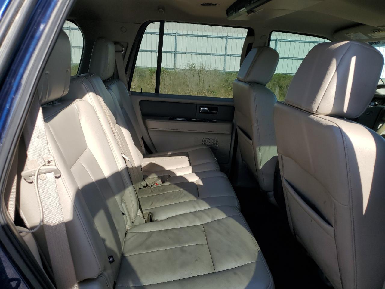 2008 Ford Expedition Xlt VIN: 1FMFU15598LA70918 Lot: 81832085