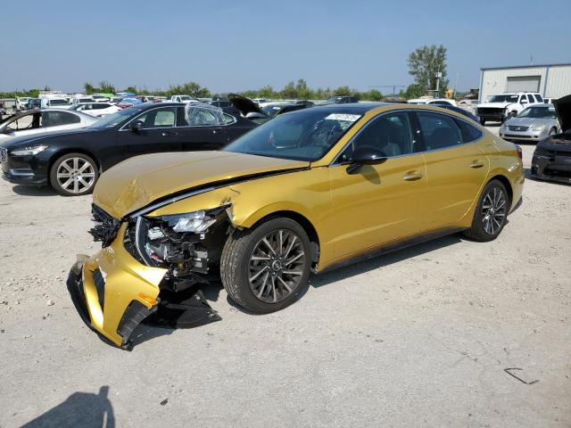  HYUNDAI SONATA 2020 Желтый