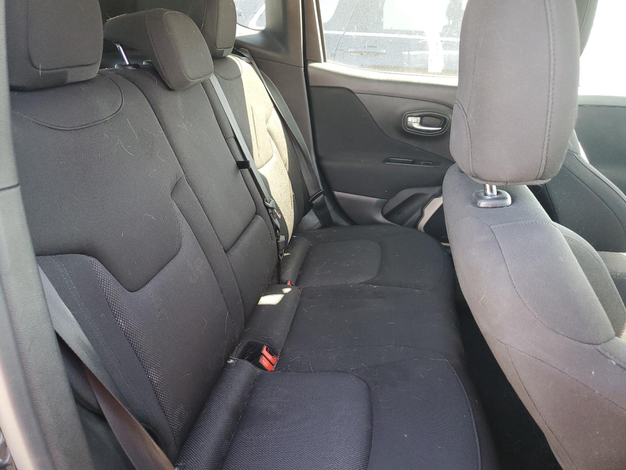 2016 Jeep Renegade Latitude VIN: ZACCJABT1GPD11996 Lot: 81847135