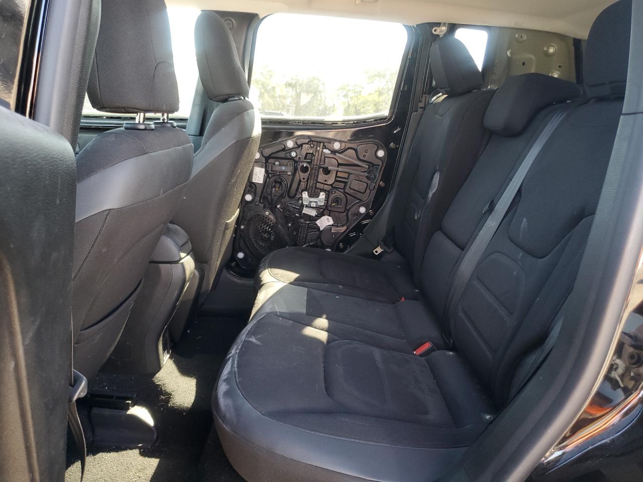 2017 Jeep Renegade Latitude VIN: ZACCJBBB9HPG65487 Lot: 71768235