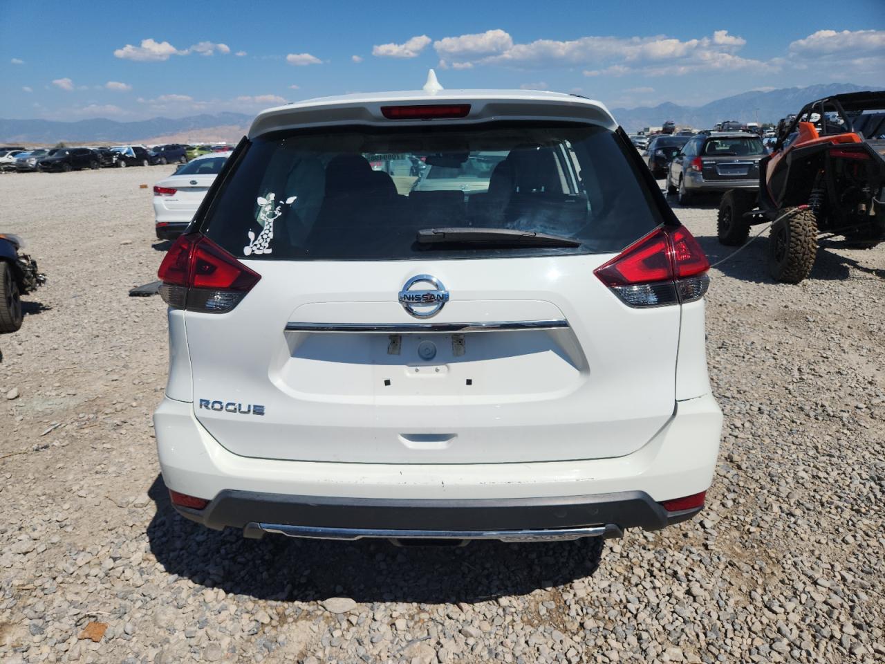 2019 Nissan Rogue S VIN: 5N1AT2MTXKC771736 Lot: 70894985