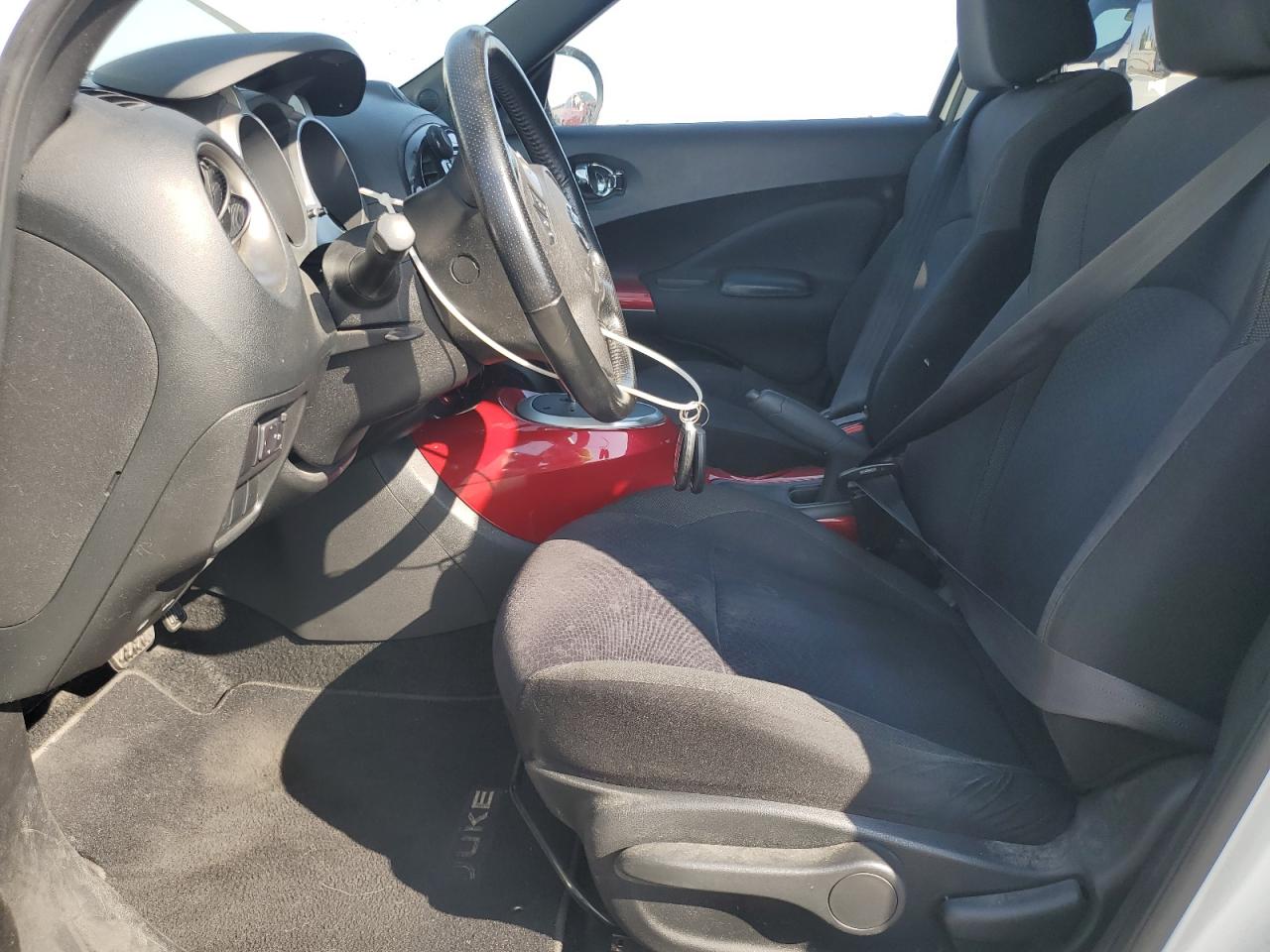 2013 Nissan Juke S VIN: JN8AF5MR1DT213623 Lot: 81106425