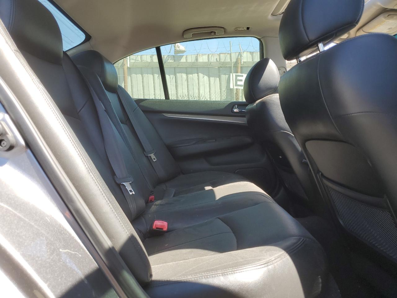 2010 Infiniti G37 Base VIN: JN1CV6AP3AM407420 Lot: 71935295