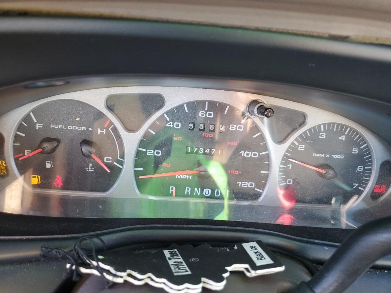 1999 Ford Taurus Se VIN: 1FAFP53U4XG274598 Lot: 81058335