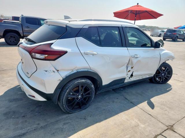  NISSAN KICKS 2024 Biały