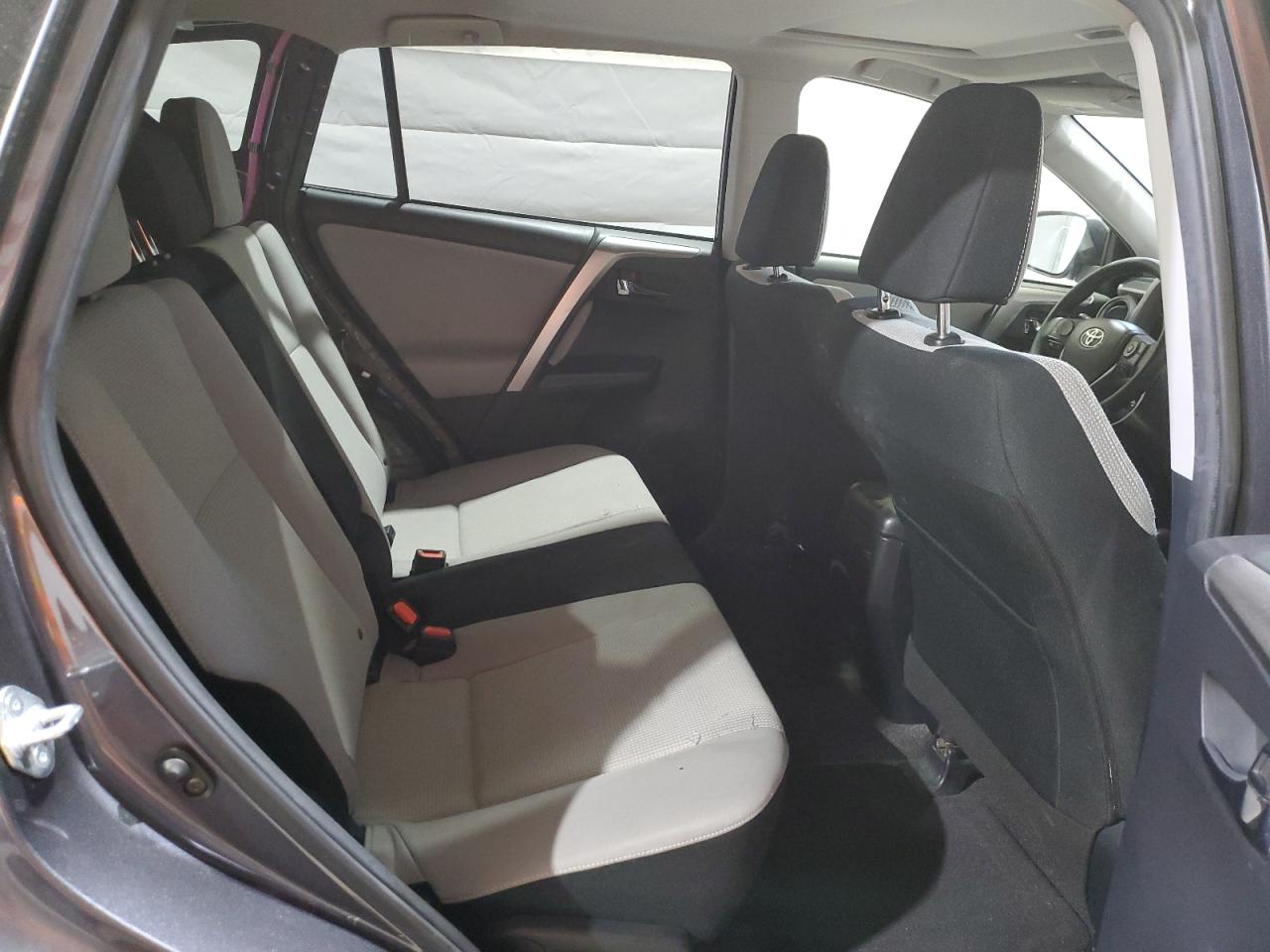 2017 Toyota Rav4 Xle VIN: JTMRFREV6HJ710041 Lot: 80101475