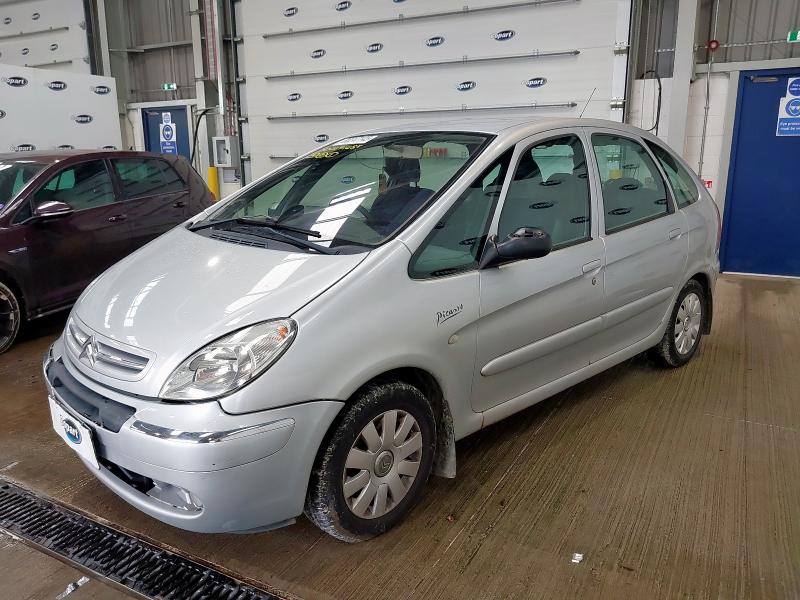 2004 CITROEN XSARA PICASSO HDI EXCLUSI  for sale at Copart EAST KILBRIDE