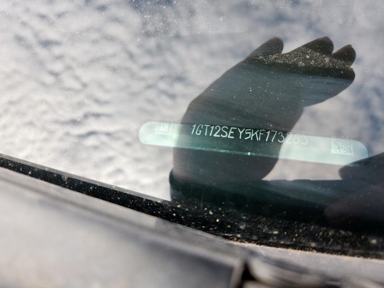 2019 GMC Sierra K2500 Denali VIN: 1GT12SEY5KF173263 Lot: 81060895