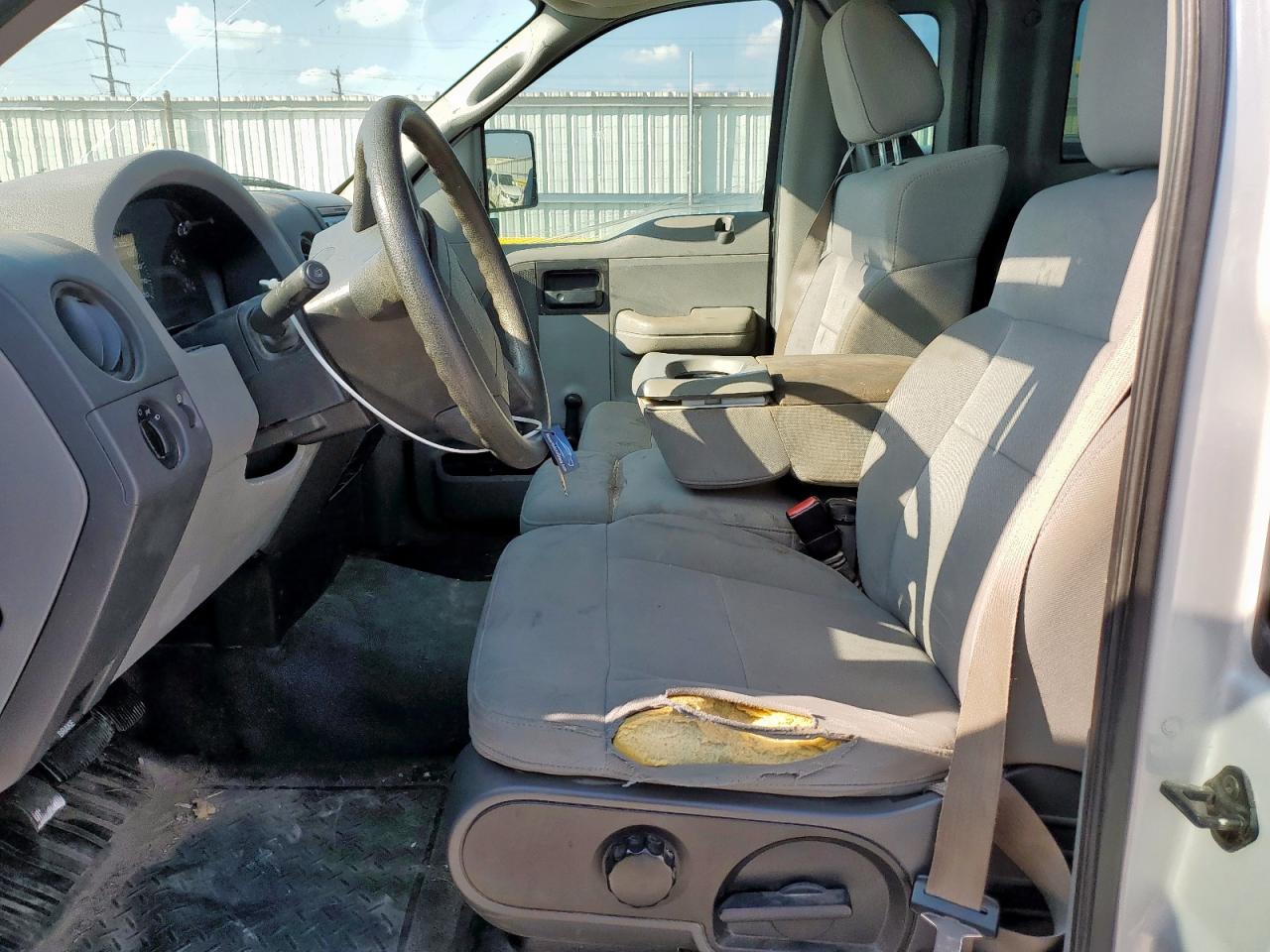 2005 Ford F150 VIN: 1FTRF12225NB37719 Lot: 81027665