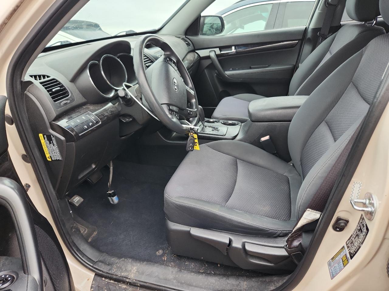 2011 Kia Sorento Base VIN: 5XYKT3A16BG090454 Lot: 82173145