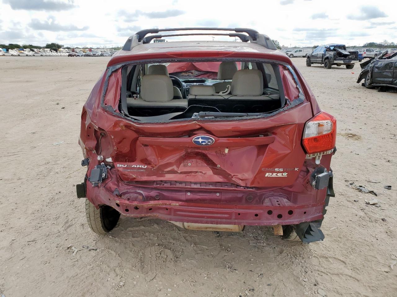 2016 Subaru Crosstrek Limited VIN: JF2GPAKC5G8238477 Lot: 81631295