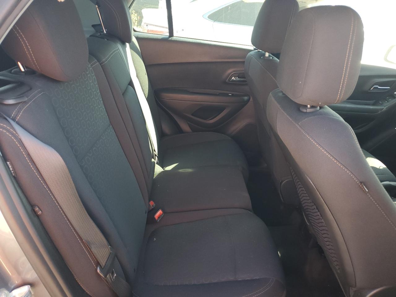 2020 Chevrolet Trax Ls VIN: 3GNCJKSB9LL244992 Lot: 84002435