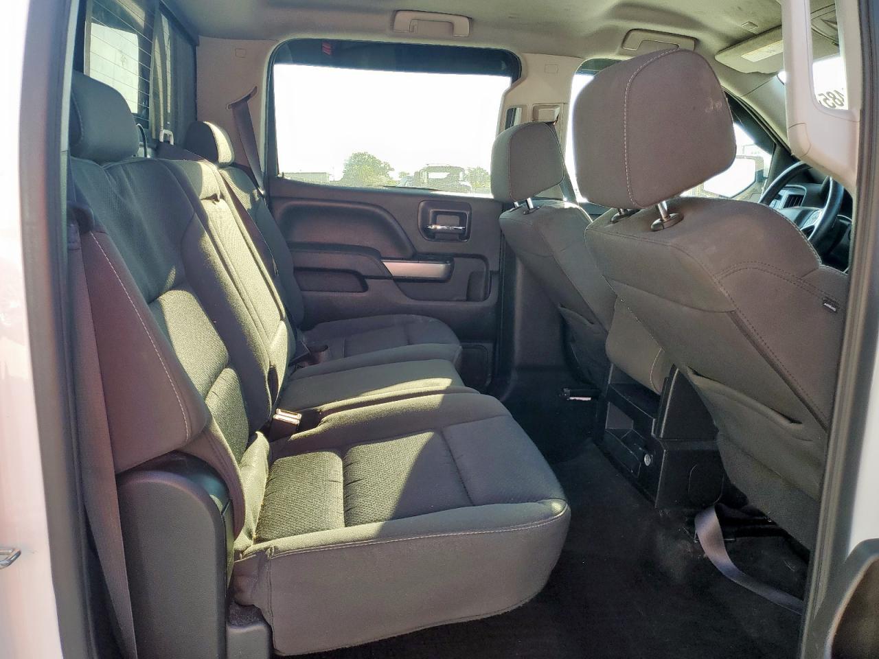 2017 Chevrolet Silverado K1500 Lt VIN: 3GCUKREC2HG266551 Lot: 81854485