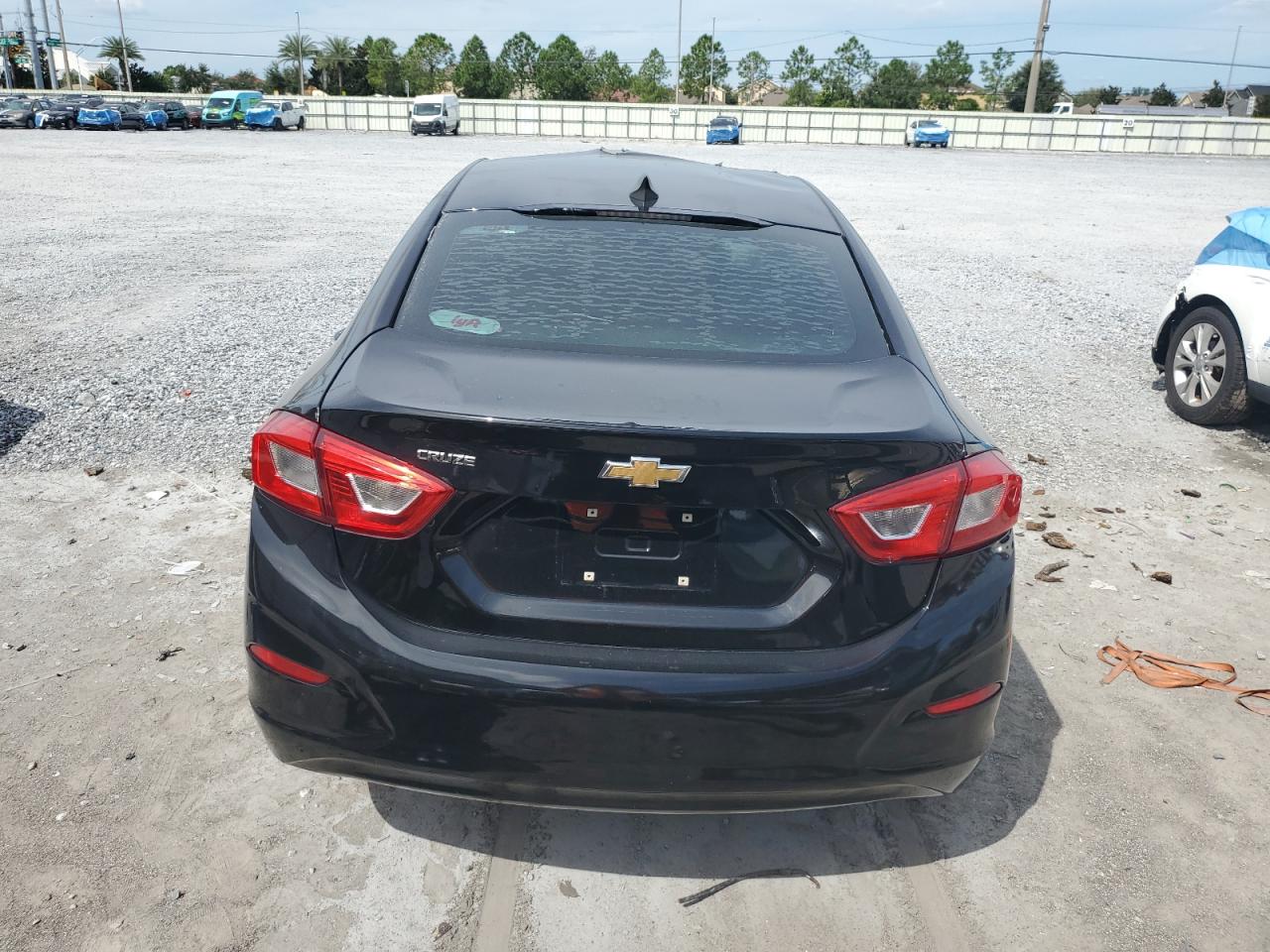 2019 Chevrolet Cruze Ls VIN: 1G1BC5SM1K7147203 Lot: 81424875