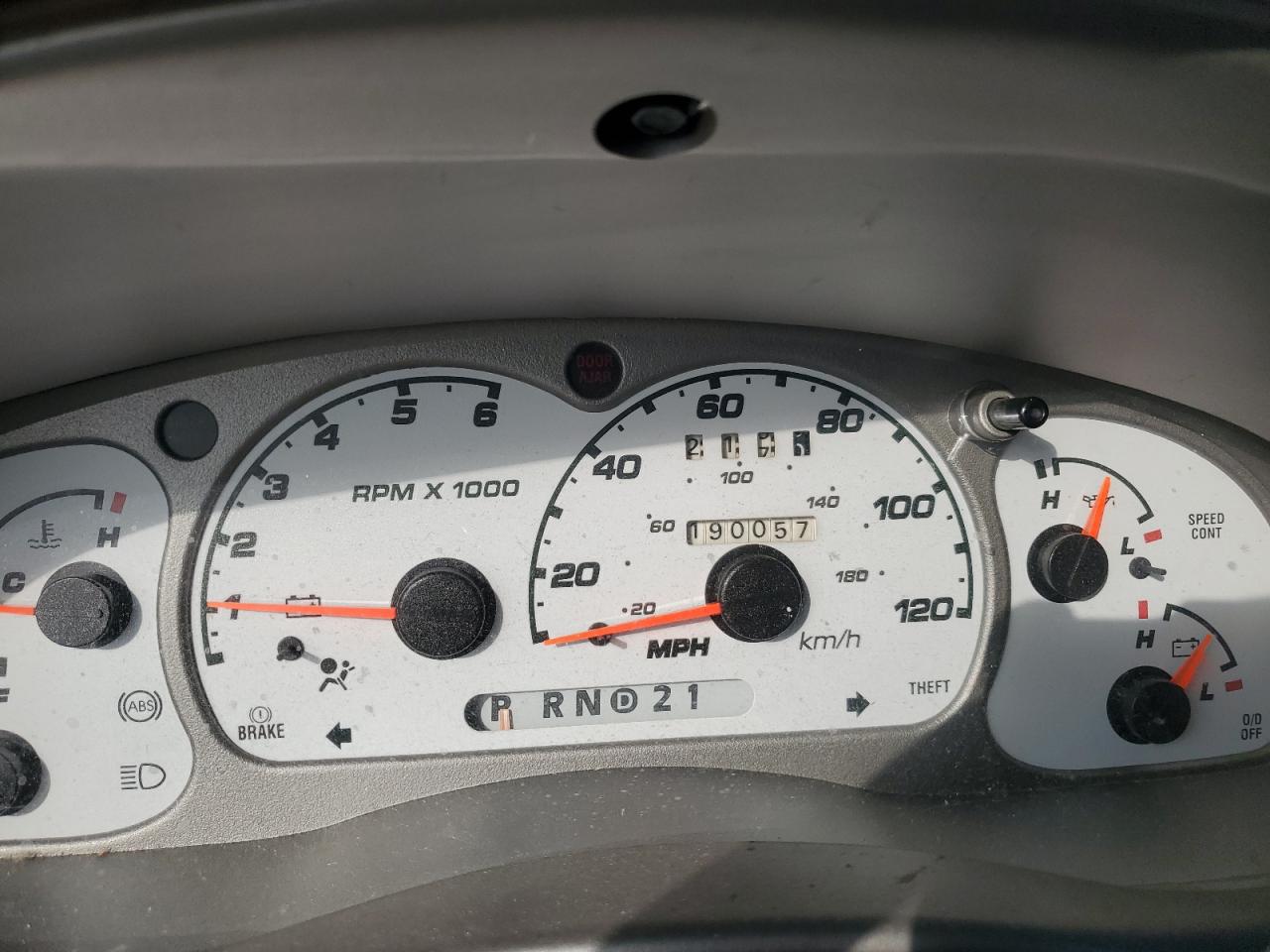 2002 Ford Explorer Sport Trac VIN: 1FMZU67E32UB31298 Lot: 71810915