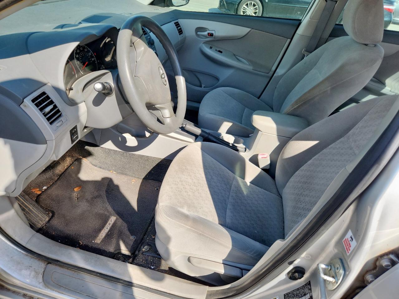 2009 Toyota Corolla Base VIN: JTDBL40E29J031759 Lot: 84239145