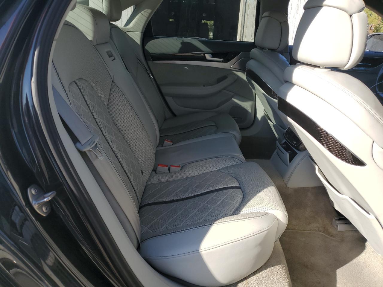 2015 Audi S8 Quattro VIN: WAUK2AFD9FN007802 Lot: 81842895