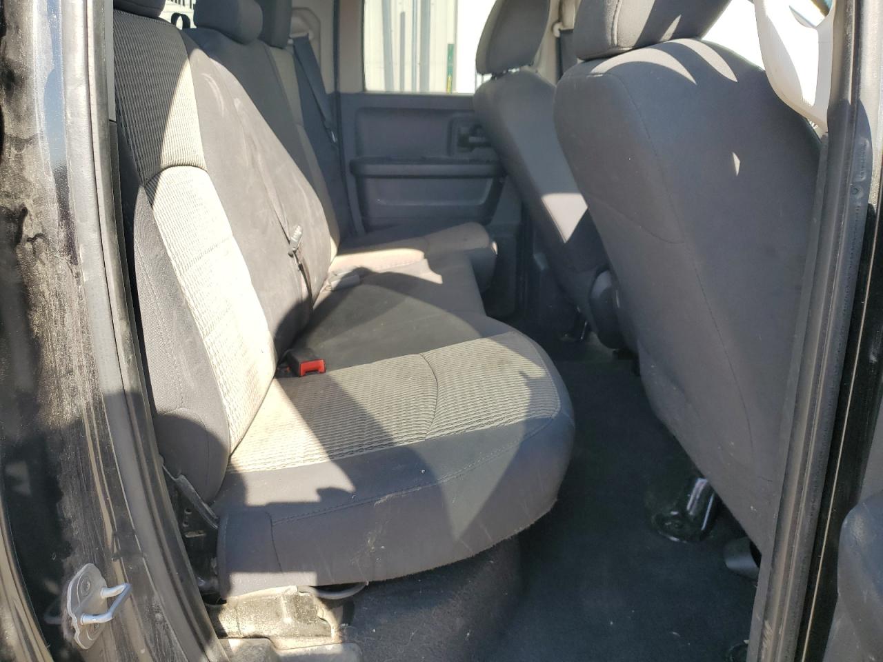 2011 Dodge Ram 1500 VIN: 1D7RV1GP4BS585034 Lot: 81383025
