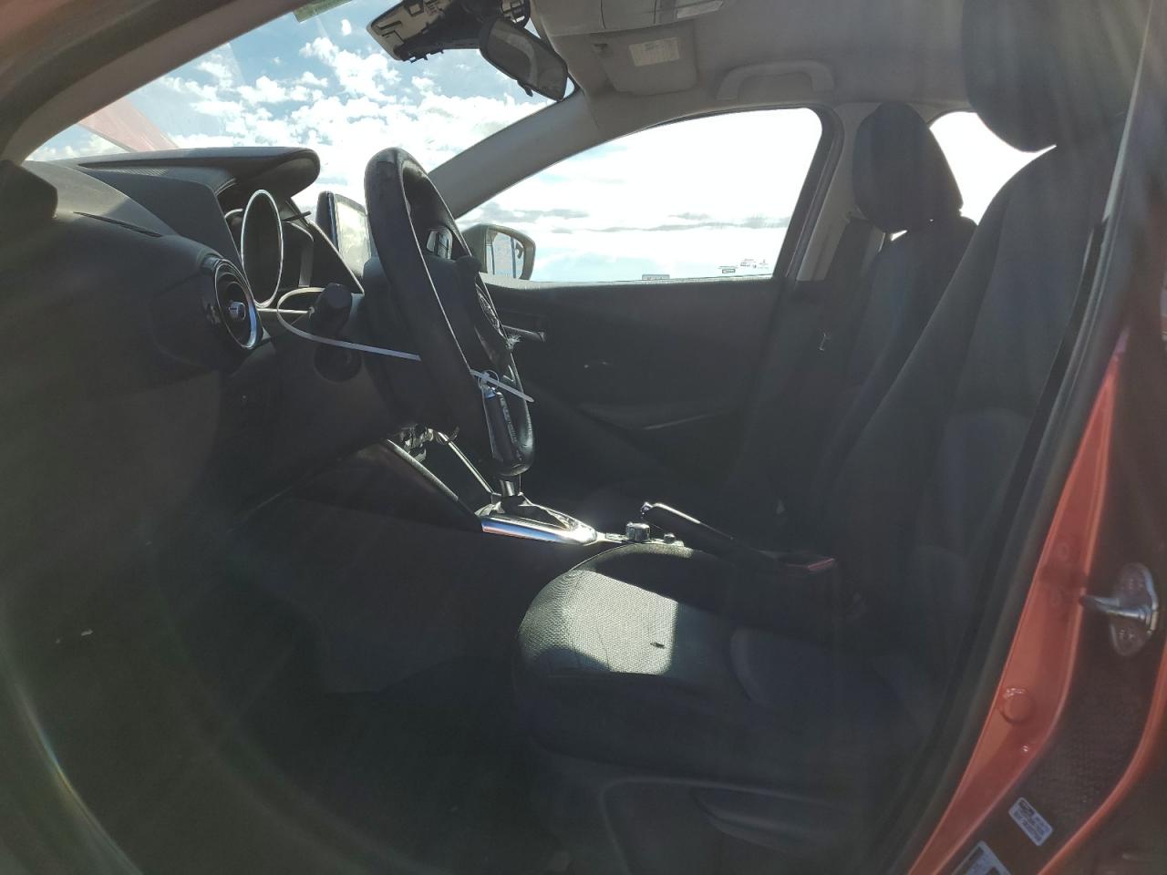 2018 Toyota Yaris Ia VIN: 3MYDLBYV2JY319039 Lot: 80551065