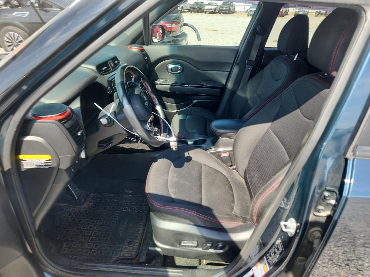 2018 Kia Soul + VIN: KNDJP3A52J7626766 Lot: 70429265