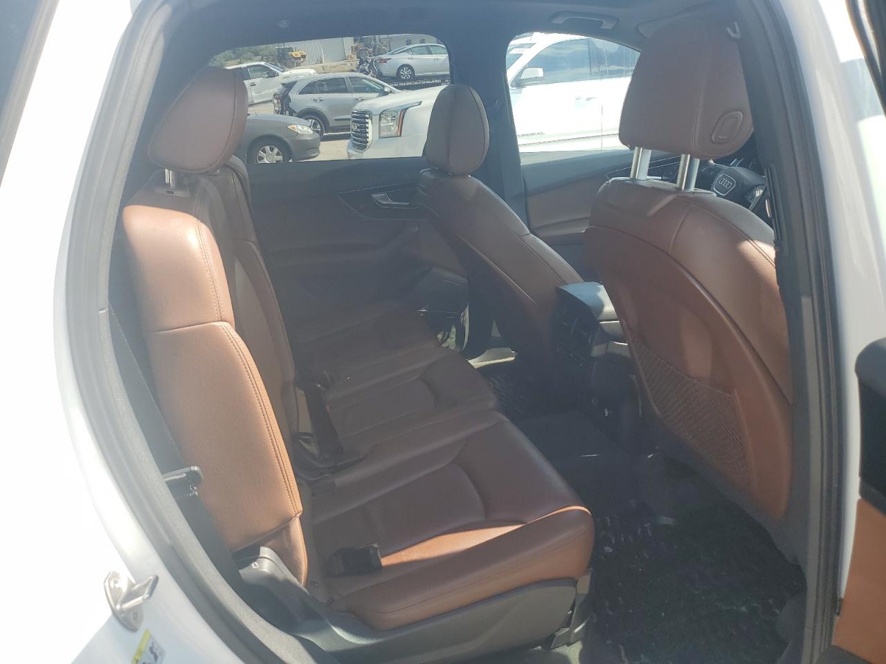 2018 Audi Q7 Premium Plus VIN: WA1LAAF78JD001714 Lot: 70937075