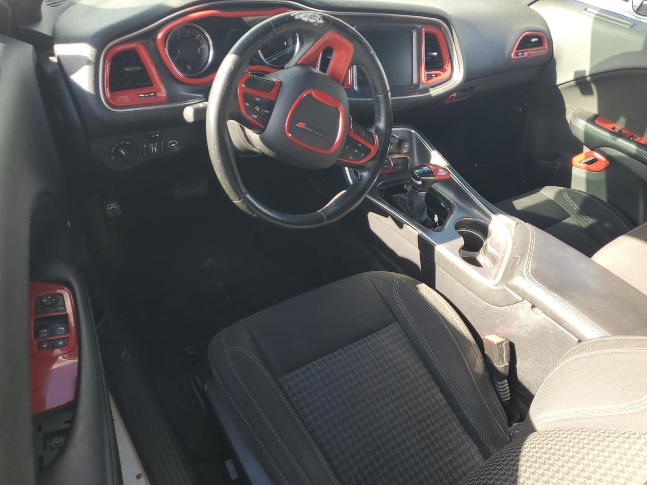 2016 Dodge Challenger Sxt VIN: 2C3CDZAG8GH225715 Lot: 80194815