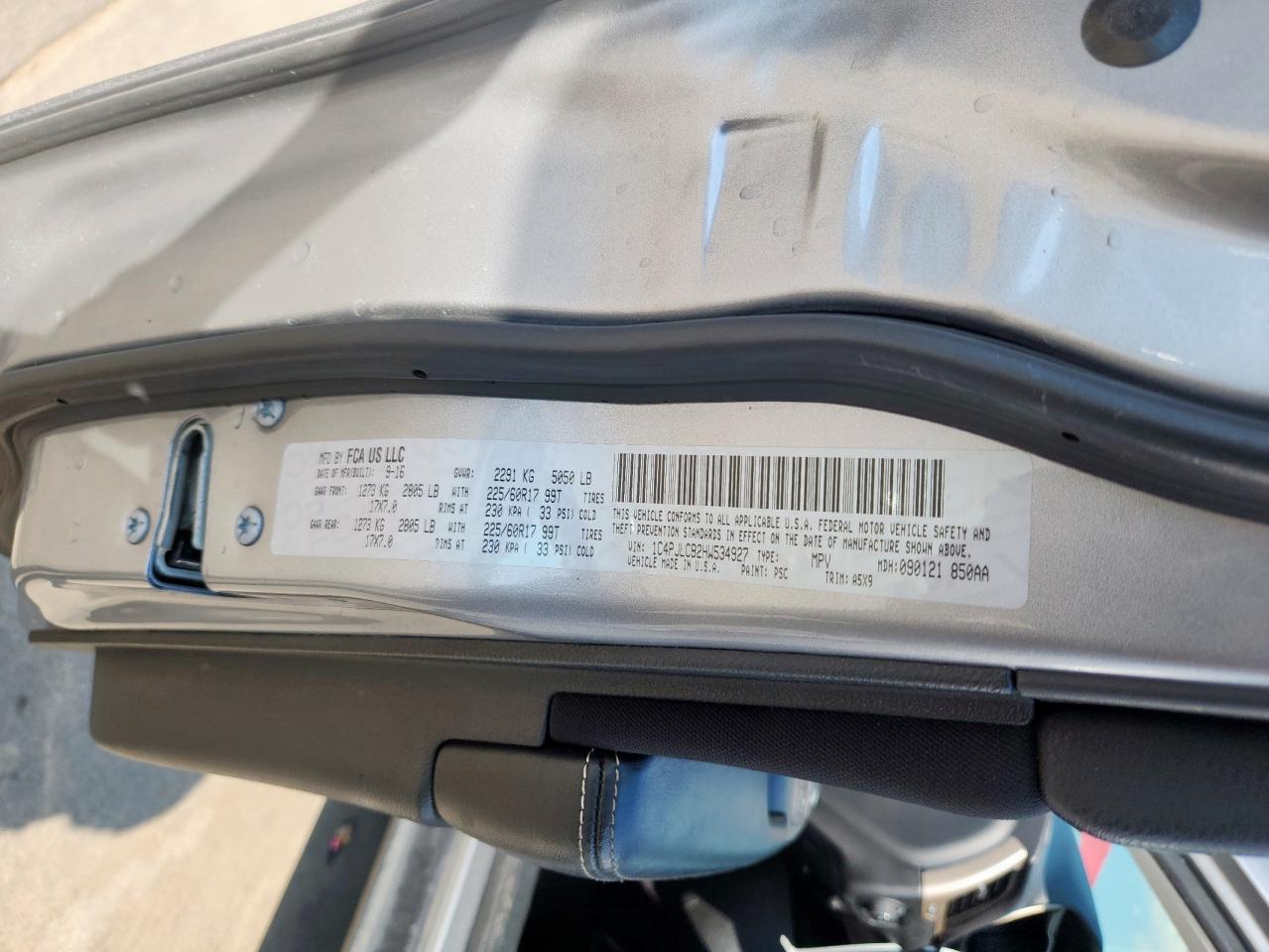 2017 Jeep Cherokee Latitude VIN: 1C4PJLCB2HW534927 Lot: 80458675