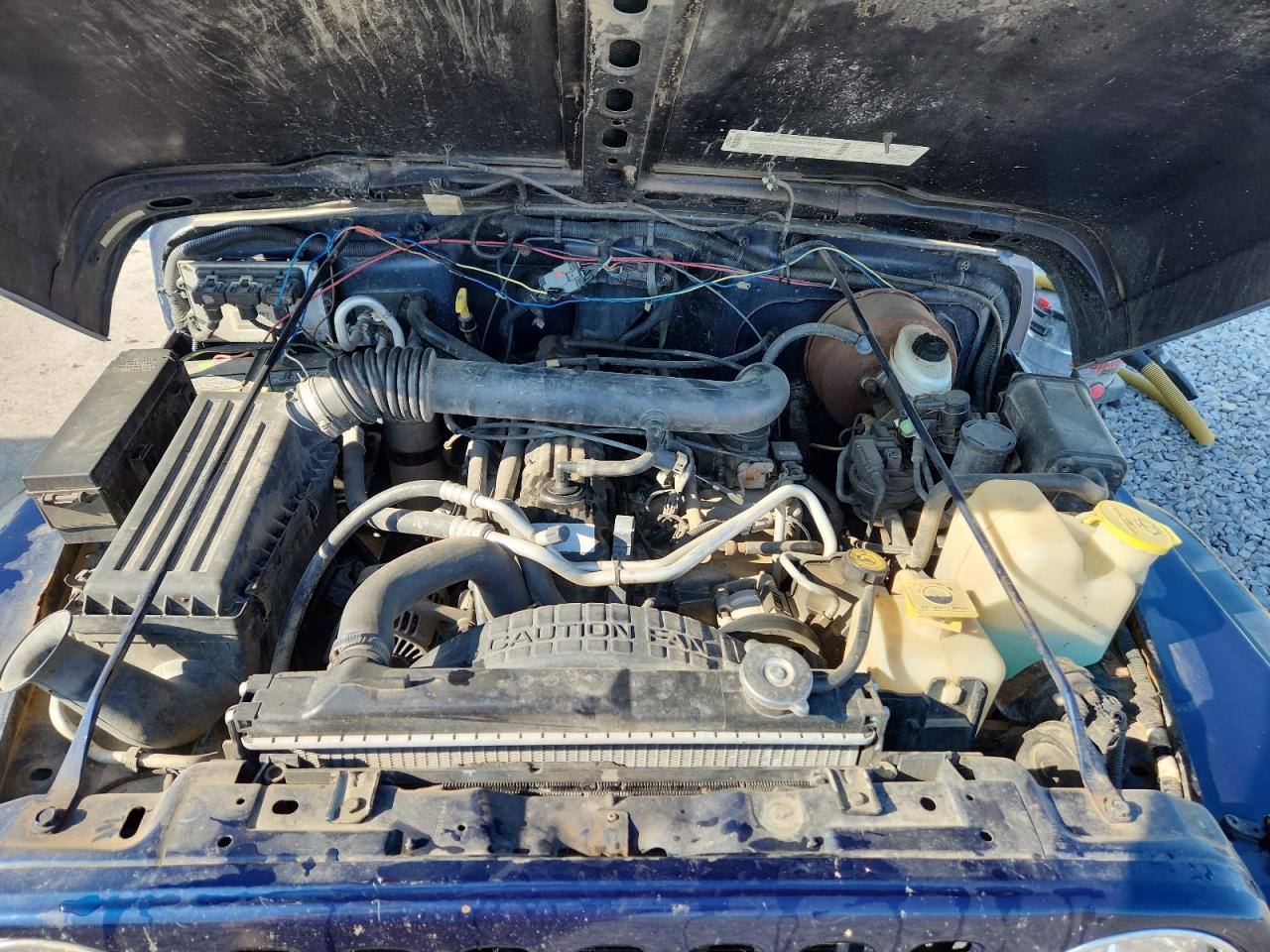 2000 Jeep Wrangler / Tj Sport VIN: 1J4FA49S2YP732291 Lot: 72084985