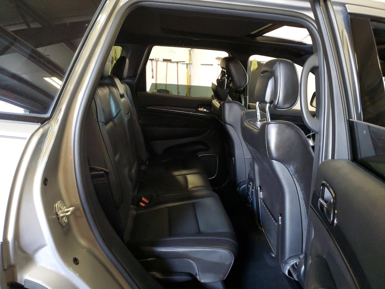 2020 Jeep Grand Cherokee Overland VIN: 1C4RJFCT1LC437599 Lot: 81527615