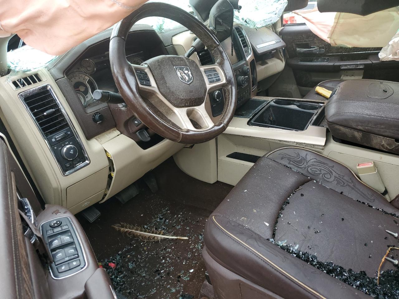 2013 Ram 2500 Longhorn VIN: 3C6UR5GL7DG609647 Lot: 82048345