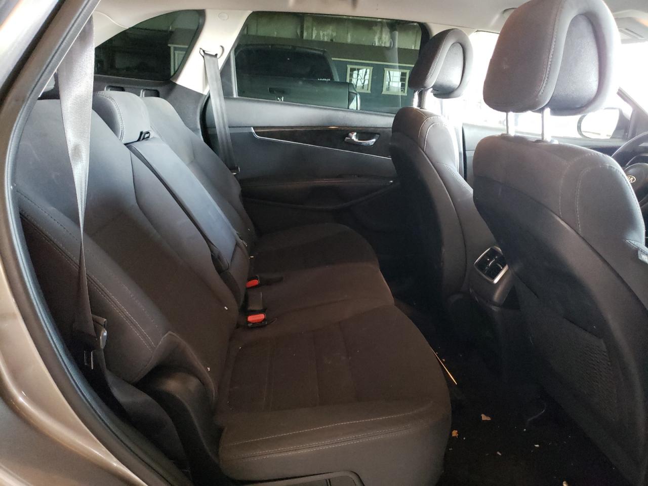 2016 Kia Sorento Lx VIN: 5XYPG4A33GG158962 Lot: 81030755