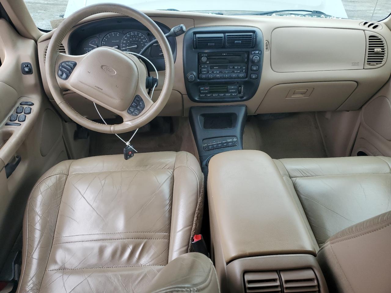 2000 Ford Explorer Eddie Bauer VIN: 1FMDU84P0YZA54493 Lot: 81261175