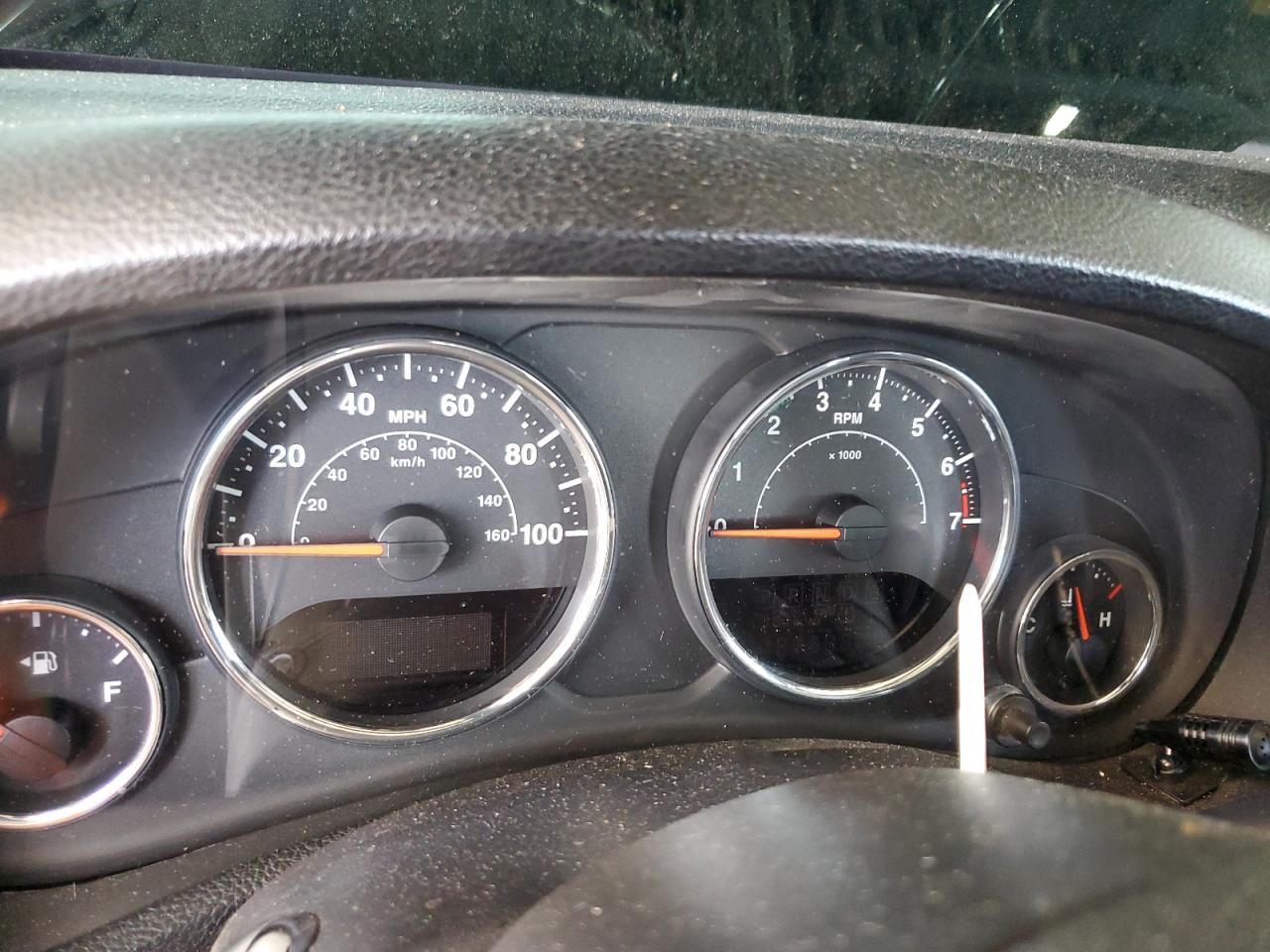 2012 Jeep Wrangler Unlimited Sport VIN: 1C4BJWDG4CL240610 Lot: 81391445