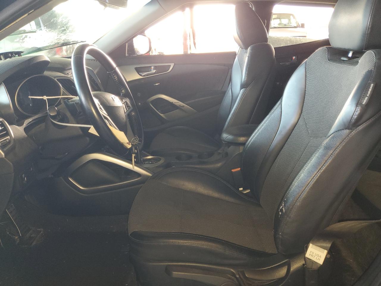 2015 Hyundai Veloster VIN: KMHTC6AD3FU241475 Lot: 71849575
