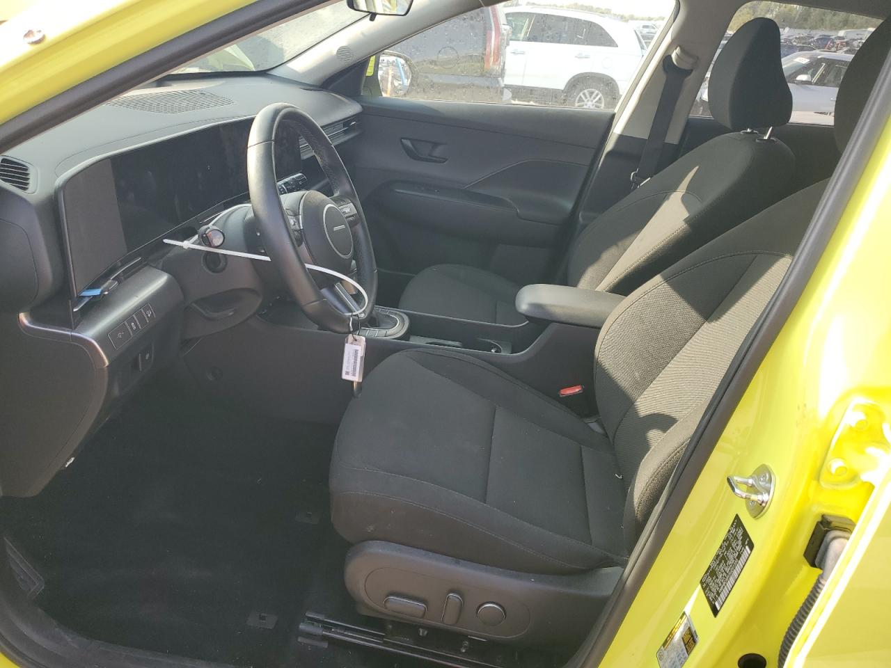 2025 Hyundai Kona Sel VIN: KM8HBCABXSU201555 Lot: 81591515