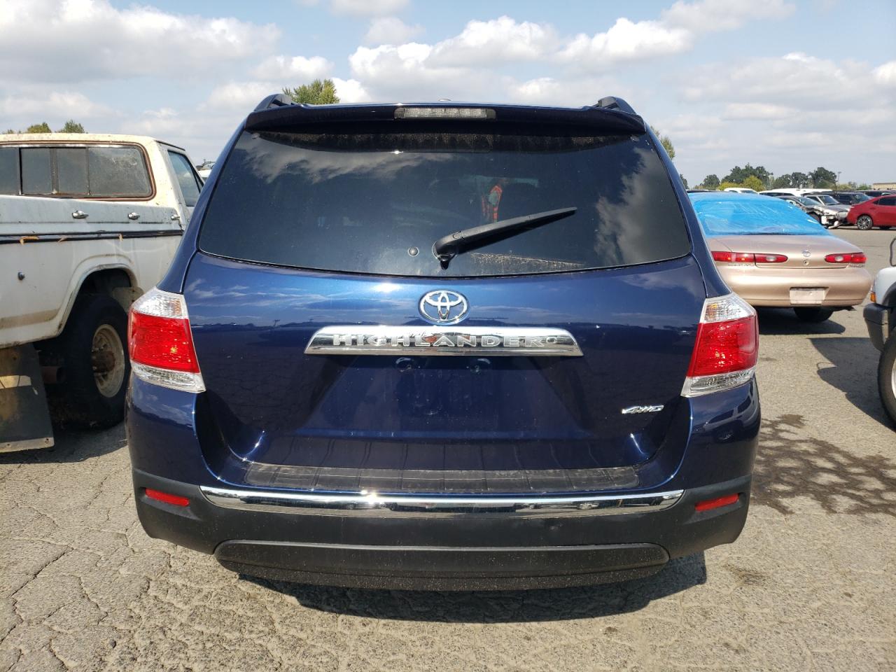 2012 Toyota Highlander Base VIN: 5TDBK3EH5CS097751 Lot: 72023825