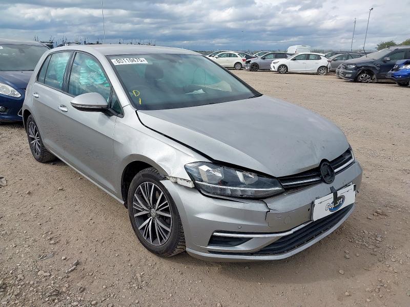 2018 VOLKSWAGEN GOLF SE NAVIGATION TSI BM 