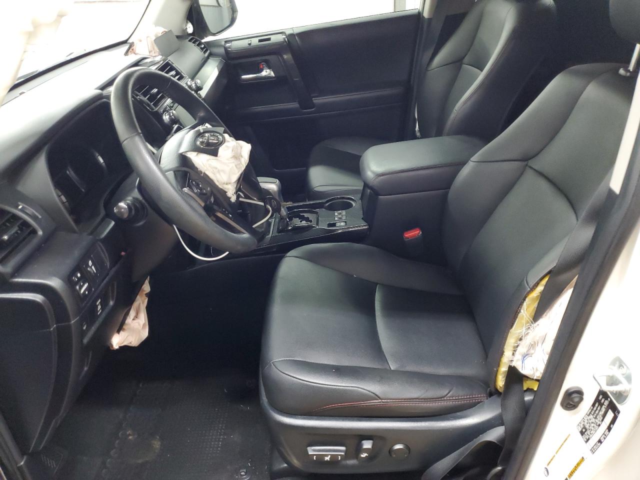 2019 Toyota 4Runner Sr5/Sr5 Premium VIN: JTEBU5JR0K5735859 Lot: 84413995