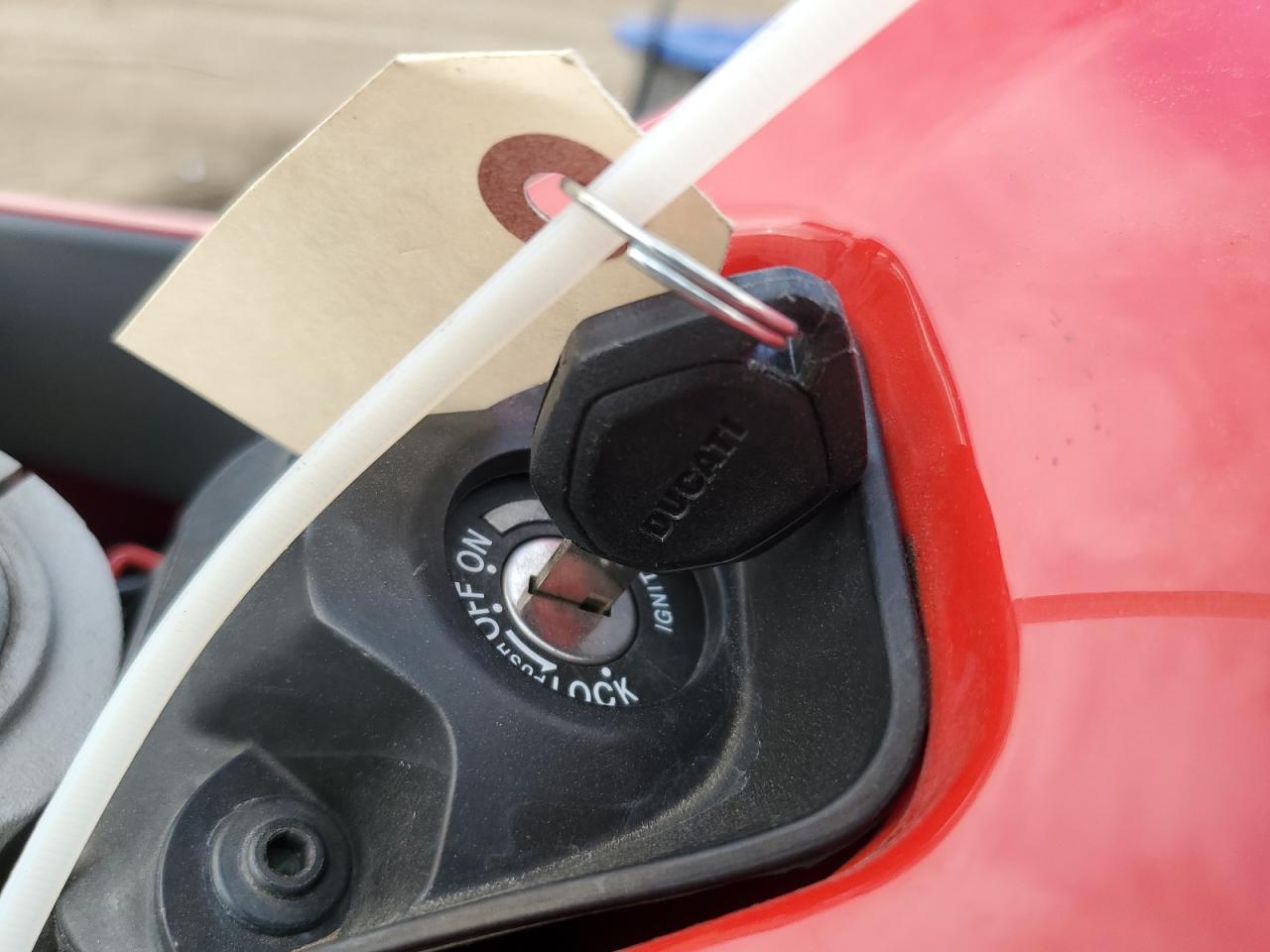 2024 Ducati Supersport VIN: ZDMVABDS2RB006379 Lot: 81705535