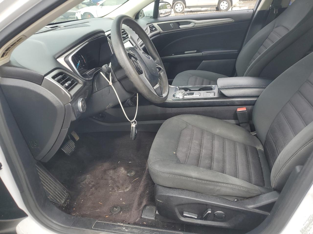 2017 Ford Fusion Se VIN: 3FA6P0H79HR212145 Lot: 83829215